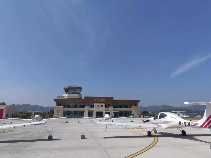 山区县城竹山如何建成低空经济高地