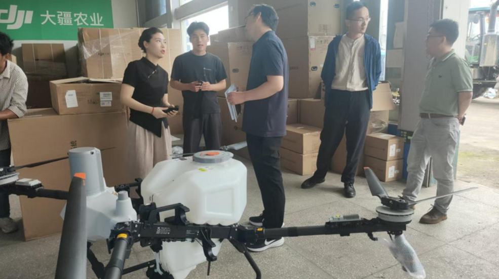 校地联动赋能低空兴农 精准调研助力专业建设——淮南师范学院开
