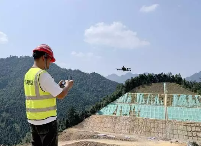 广西路桥集团上线“无人机智能巡检系统”